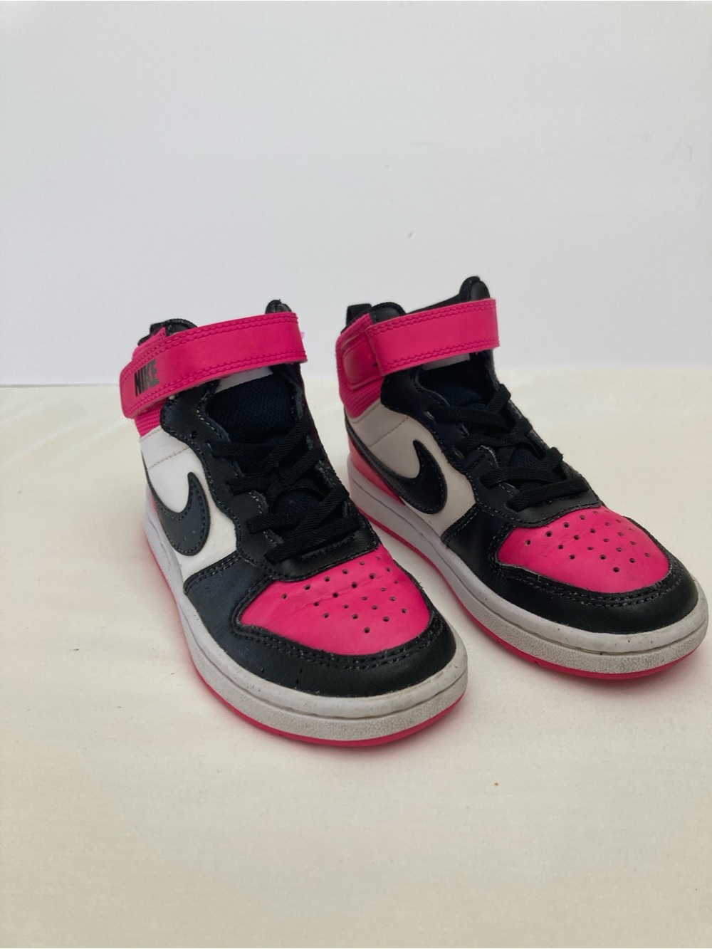 Nike Kids High-Top Sneakers in Pink, Black & White 11.5C Preloved